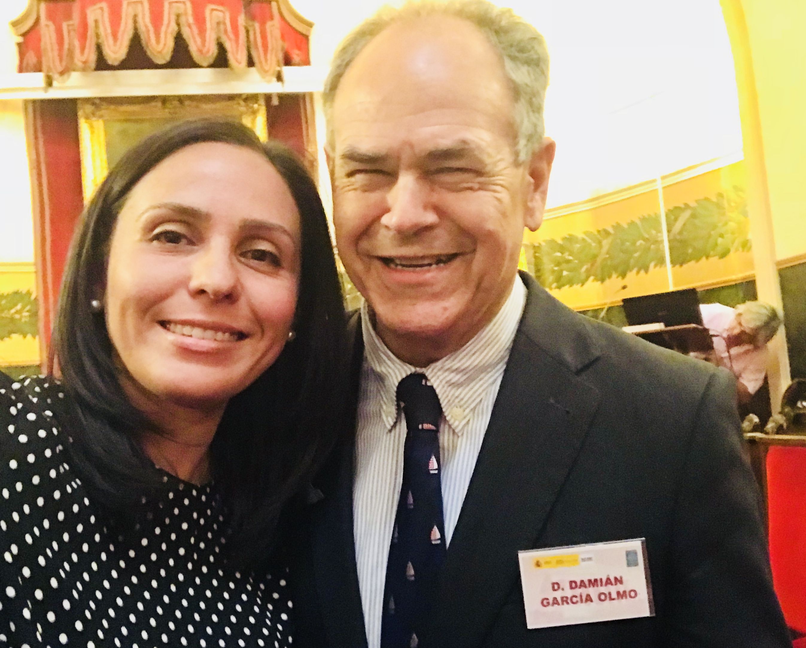 DR. DAMIAN GARCIA OLMO + Sandra Beltran